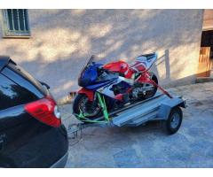 location remorque moto